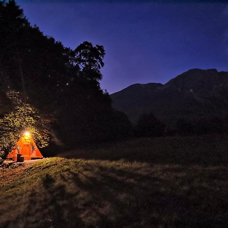 Glamping Krn Hotel Kobarid Exterior foto