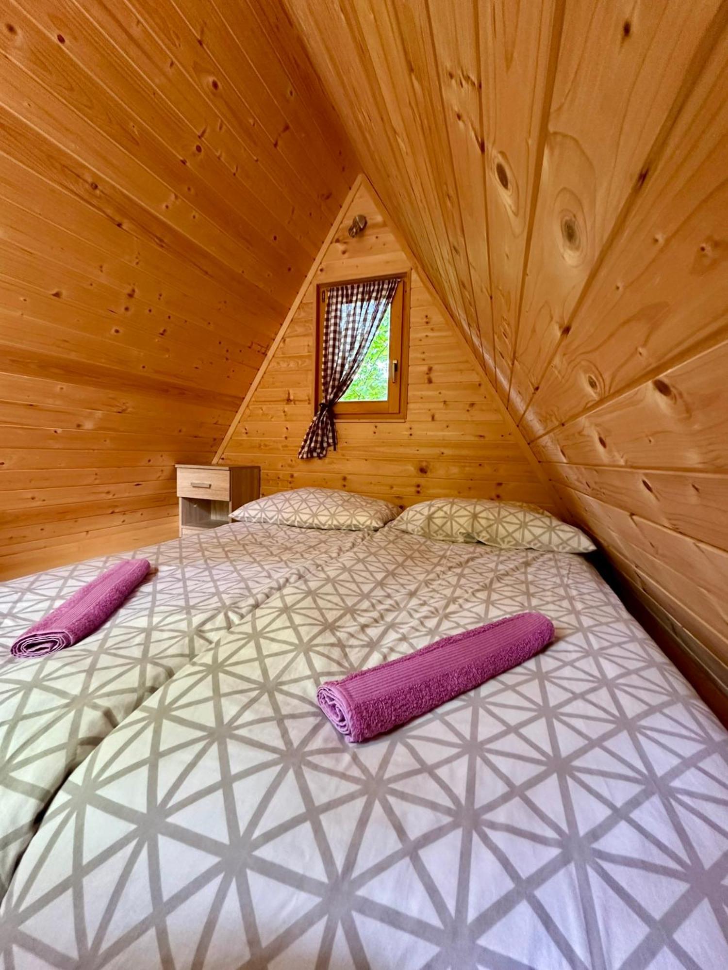 Glamping Krn Hotel Kobarid Exterior foto